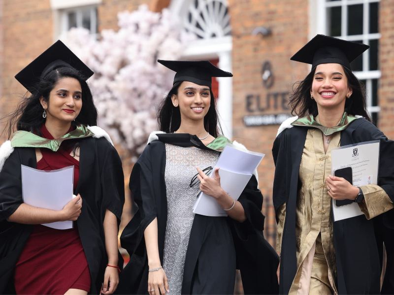 Где учиться? Как получить стипендию? Вебинары зарубежных вузов